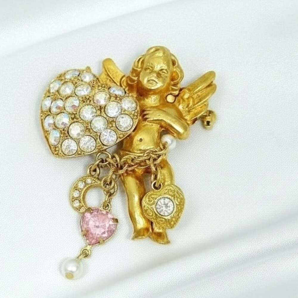 Rare Kirk's Folly Cherub Angel w/Rhinestone Heart Gold-Tone Angel Brooch